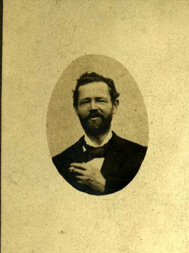 Jacques Henri pere de Henri.