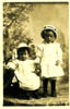 Ferrand Marguerite et Renée filles de Clarisse int